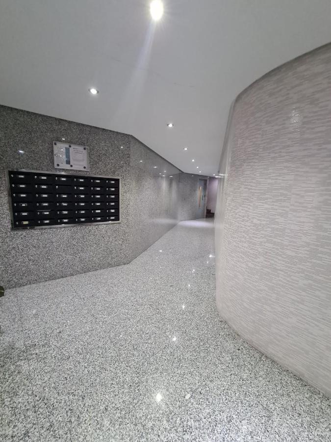 Apartamento El Cid If Бенидорм Екстериор снимка